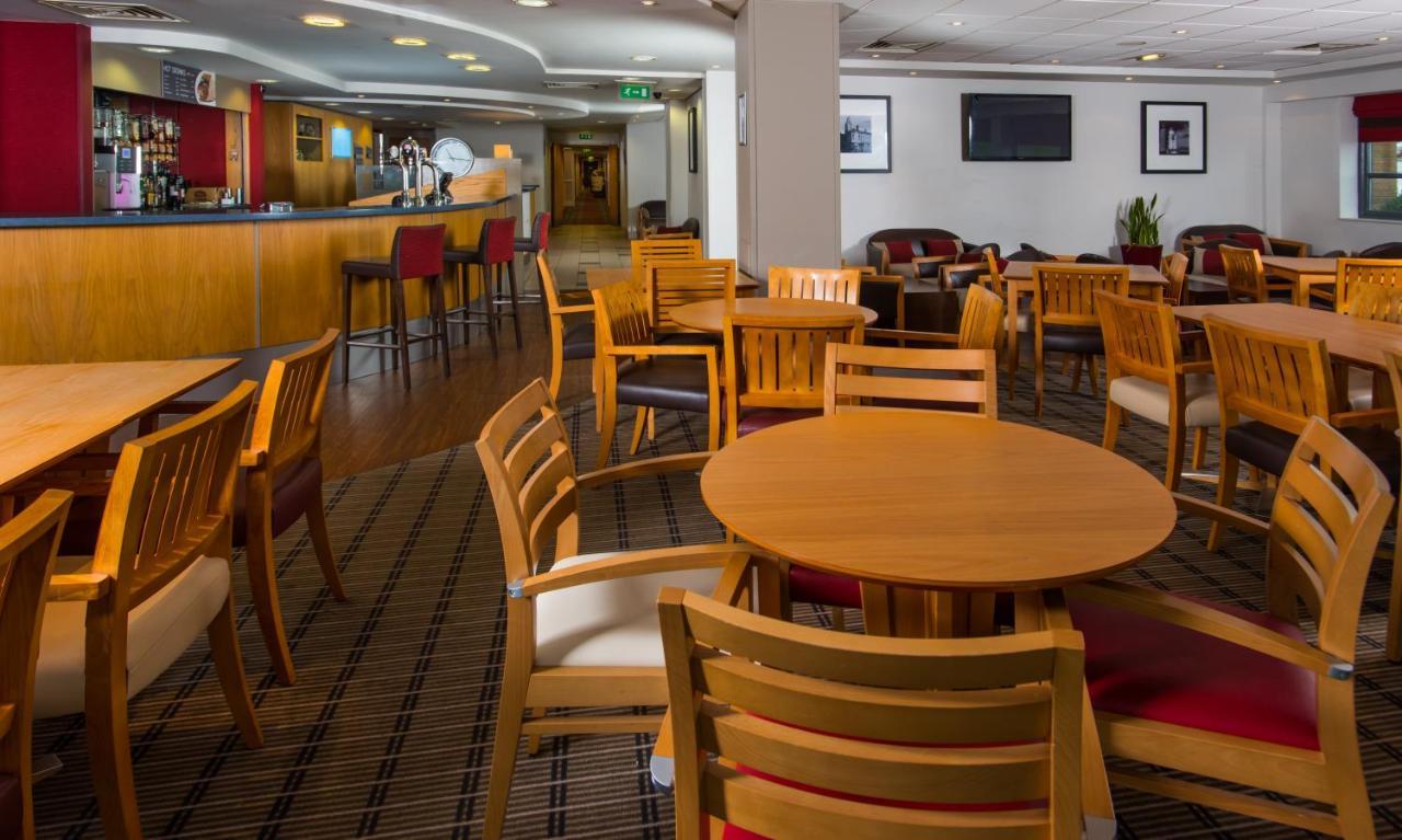 Holiday Inn Express Swansea East By Ihg Luaran gambar