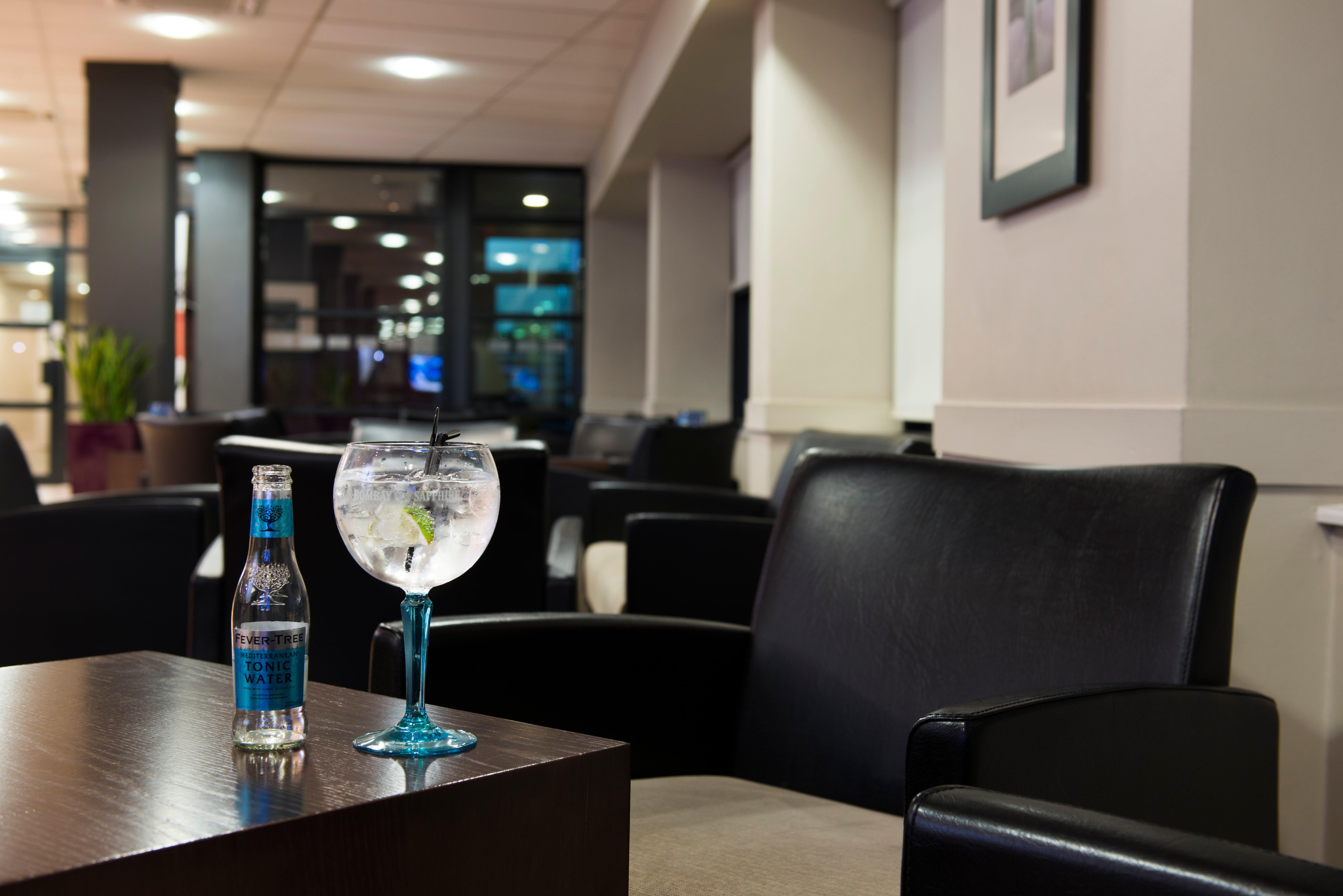 Holiday Inn Express Swansea East By Ihg Luaran gambar