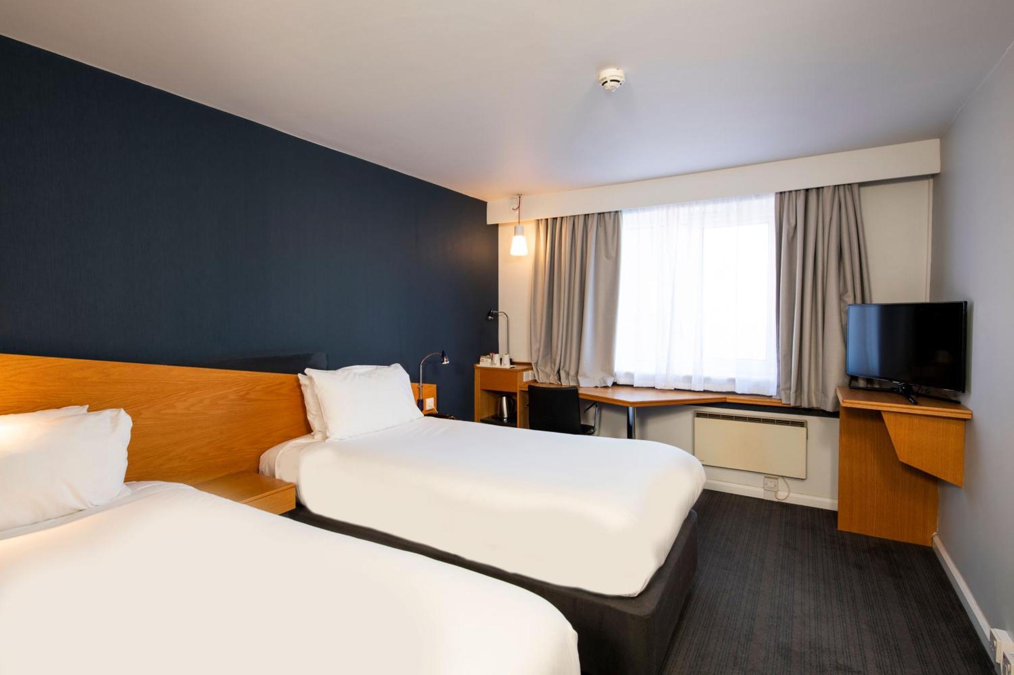 Holiday Inn Express Swansea East By Ihg Luaran gambar